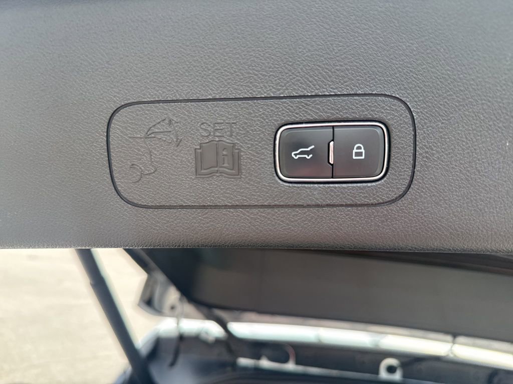 Used 2024 Lincoln Aviator Reserve w/ Equipment Group 201A image 23