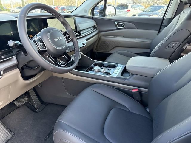 New 2026 Kia Carnival EX image 13