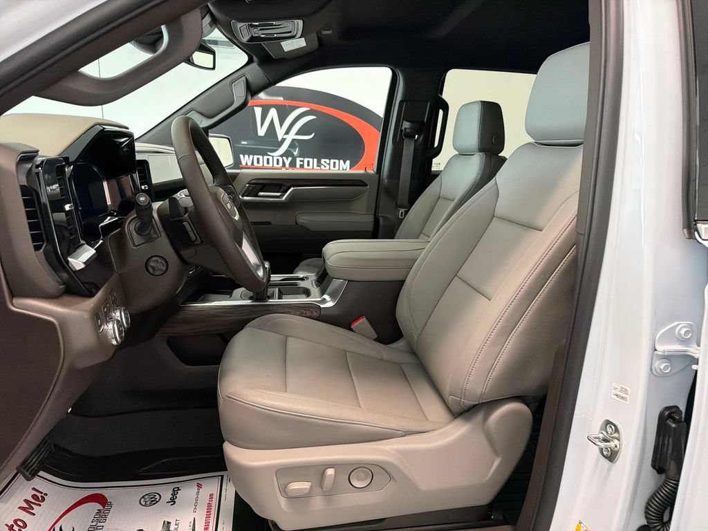 New 2026 GMC Sierra 1500 SLT w/ SLT Premium Package AWD/4WD image 11