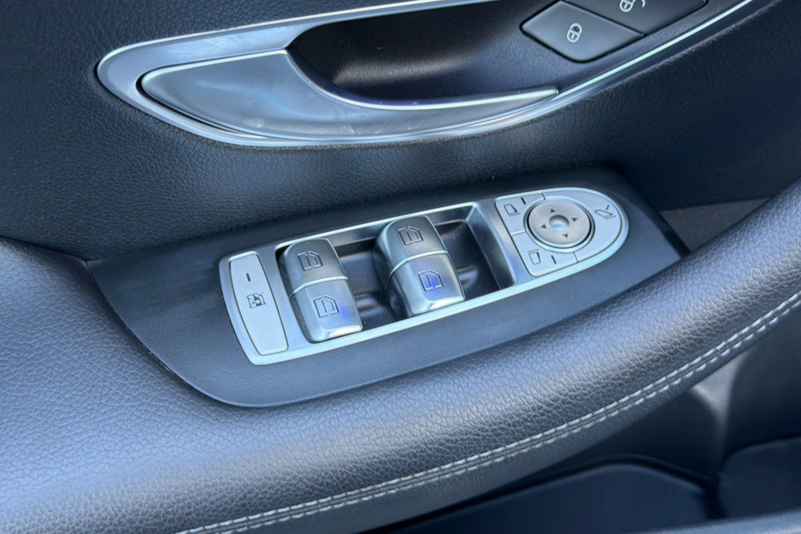 Used 2019 Mercedes-Benz E 450 Cabriolet image 14