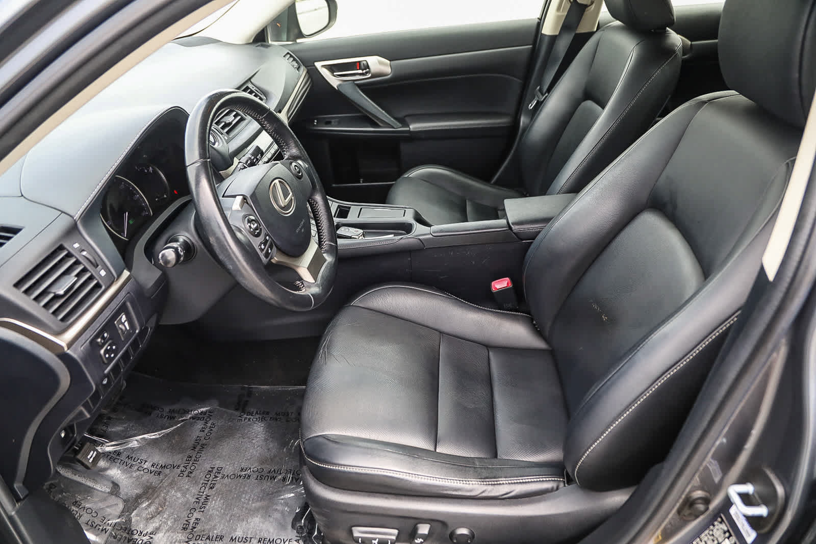 Used 2015 Lexus CT 200h FWD image 18