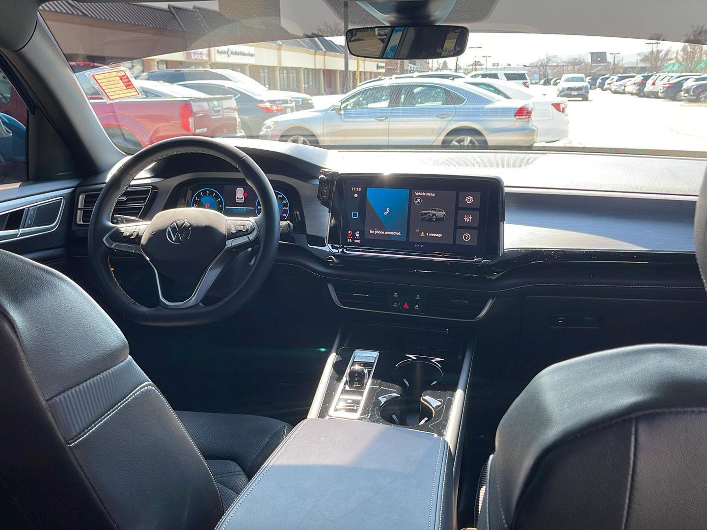 Used 2024 Volkswagen Atlas Cross Sport SE image 22