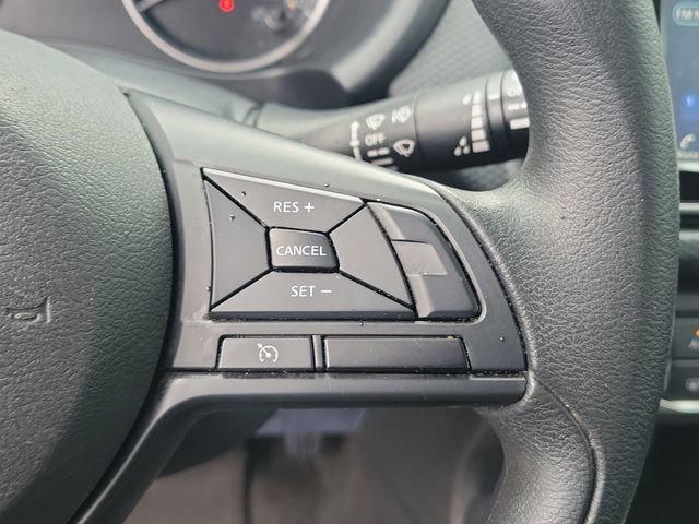 Used 2023 Nissan Kicks S FWD image 23