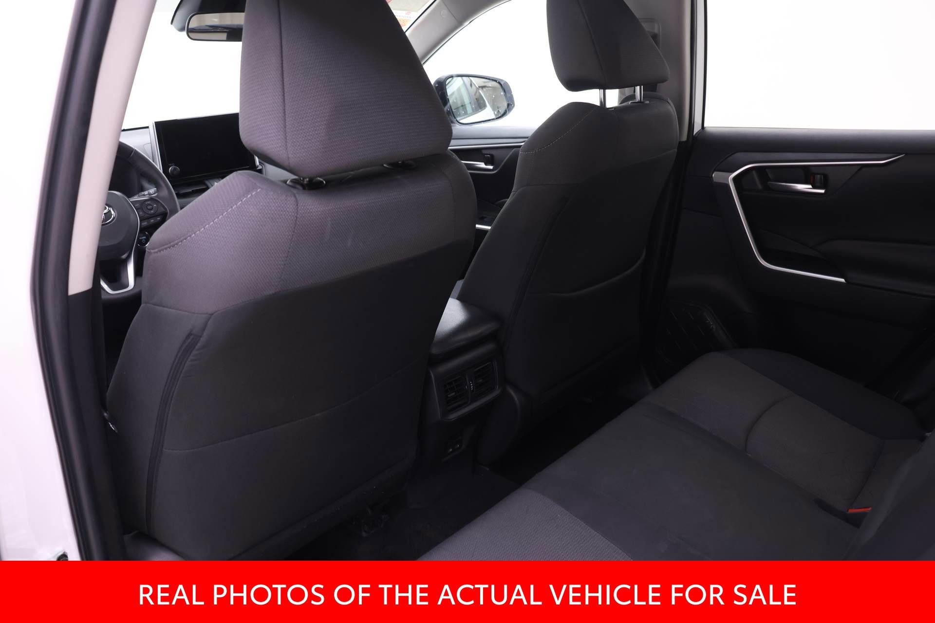 Certified 2023 Toyota RAV4 XLE w/ Convenience Package AWD/4WD image 11