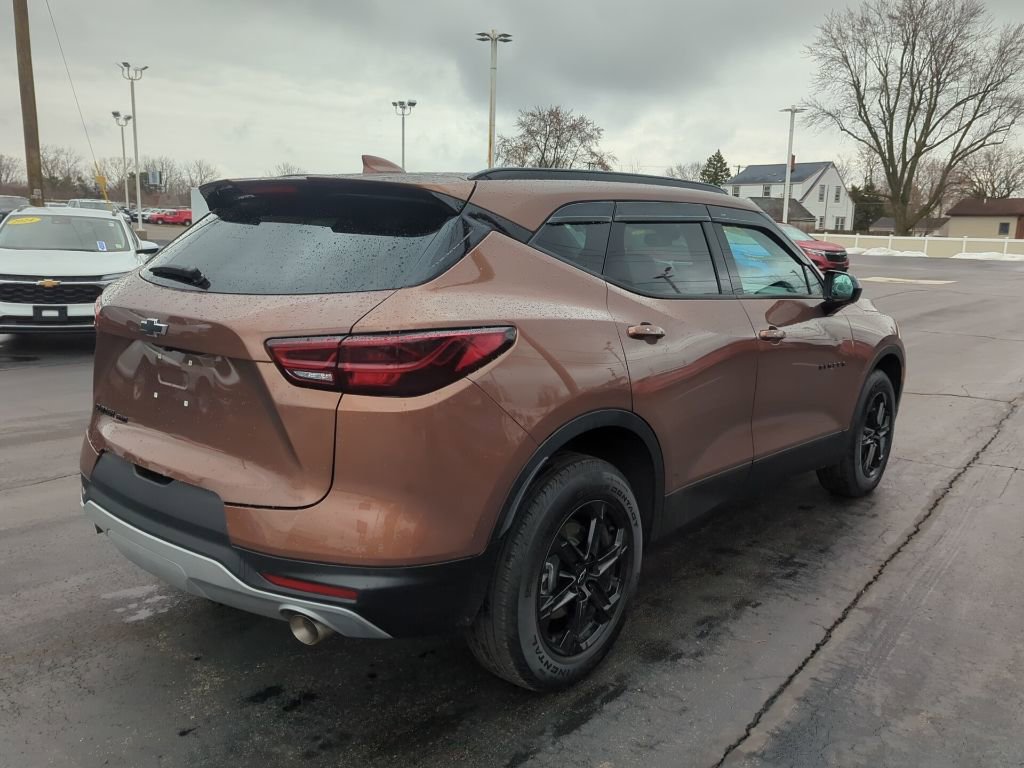 Certified 2024 Chevrolet Blazer LT w/ Convenience Package image 11