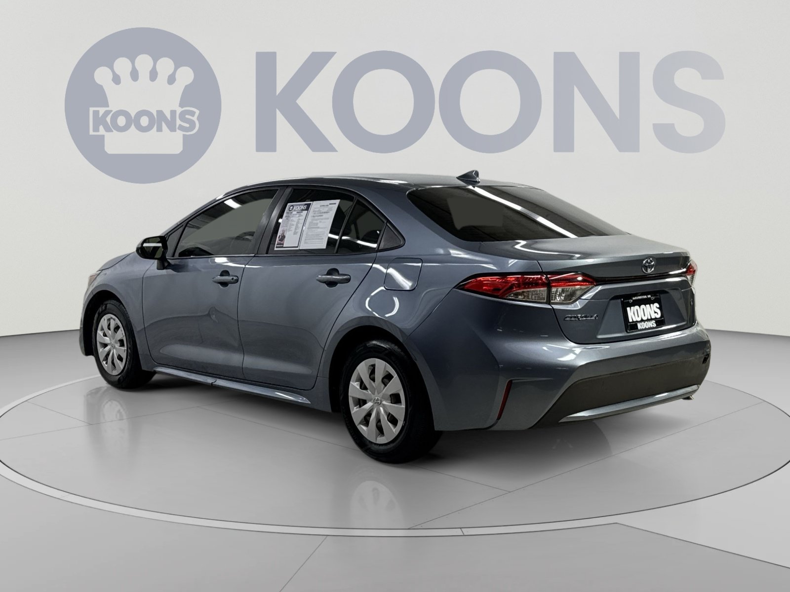 Used 2020 Toyota Corolla L FWD image 18