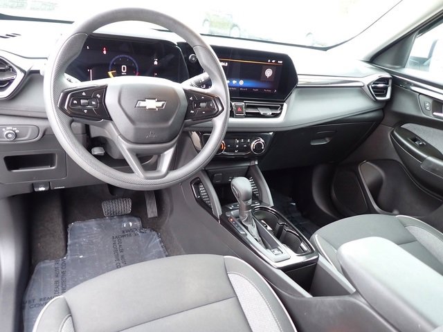 Used 2024 Chevrolet TrailBlazer LT image 18
