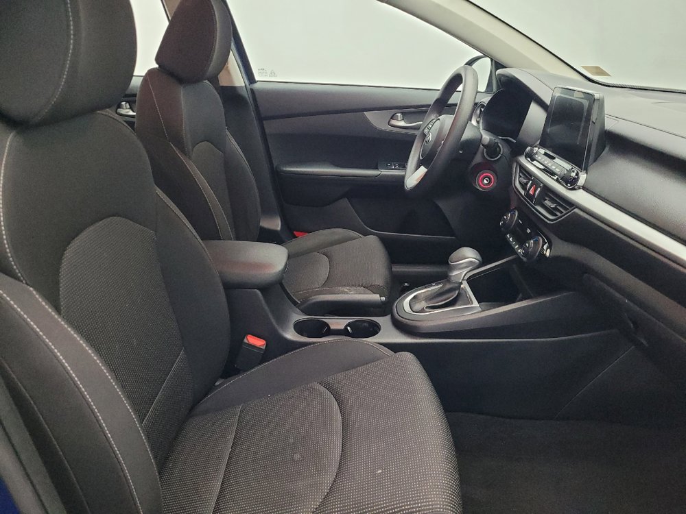 Used 2019 Kia Forte LXS image 21