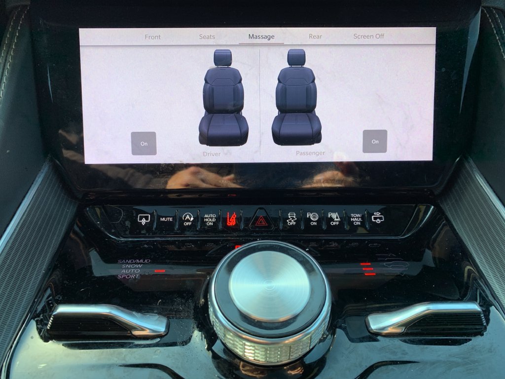 Used 2026 Jeep Grand Wagoneer L Summit w/ Rear Seat Video Group I AWD/4WD image 29