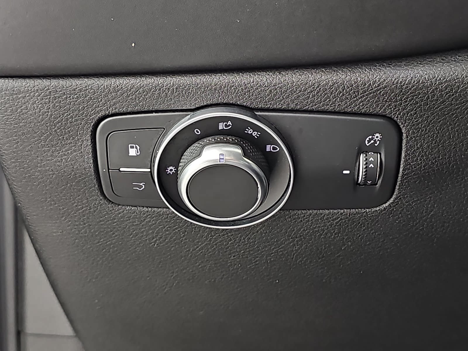 Used 2024 Alfa Romeo Tonale Speciale AWD/4WD image 26