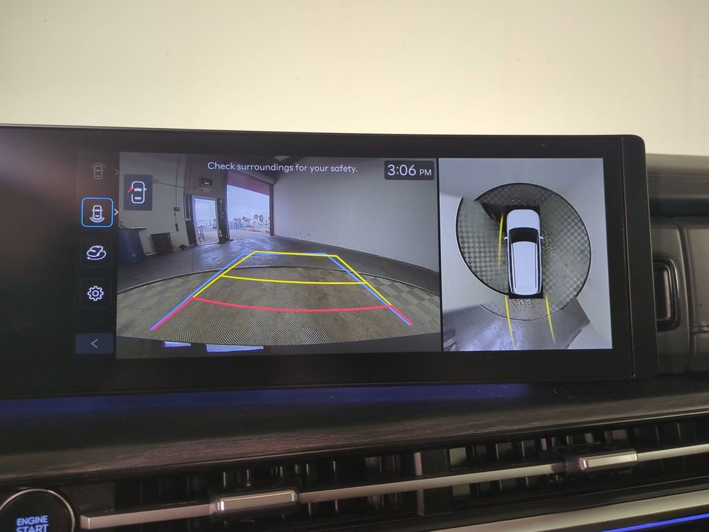 Used 2024 Hyundai Santa Fe Limited image 26