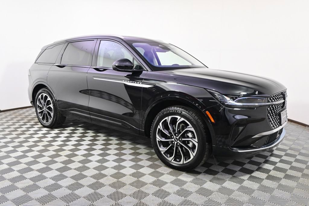 New 2026 Lincoln Nautilus Reserve AWD/4WD image 8