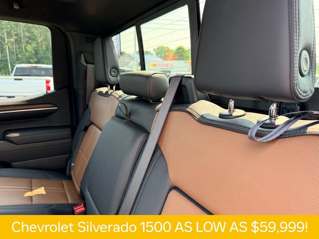 Used 2025 Chevrolet Silverado 1500 High Country w/ Technology Package AWD/4WD image 22