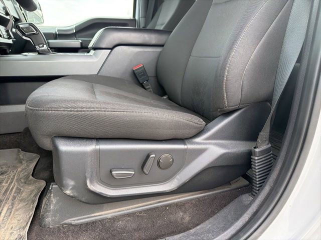 Used 2020 Ford F150 XLT w/ Equipment Group 302A Luxury AWD/4WD image 13