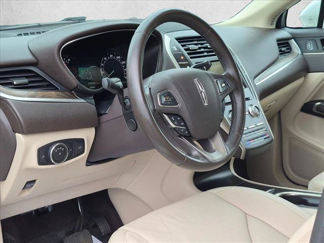 Used 2018 Lincoln MKC Reserve FWD image 10