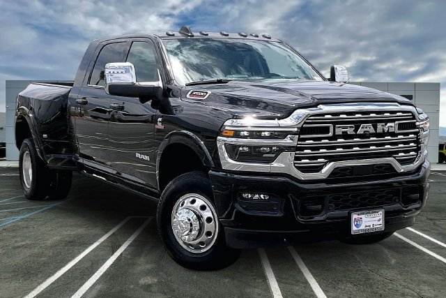 New 2026 RAM 3500 Longhorn AWD/4WD image 13