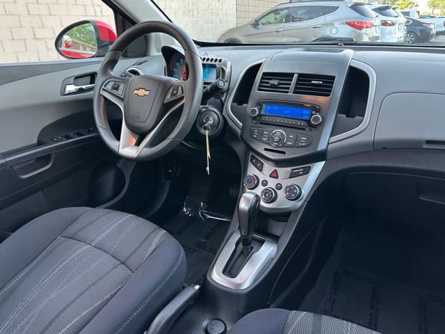Used 2014 Chevrolet Sonic LT FWD image 29