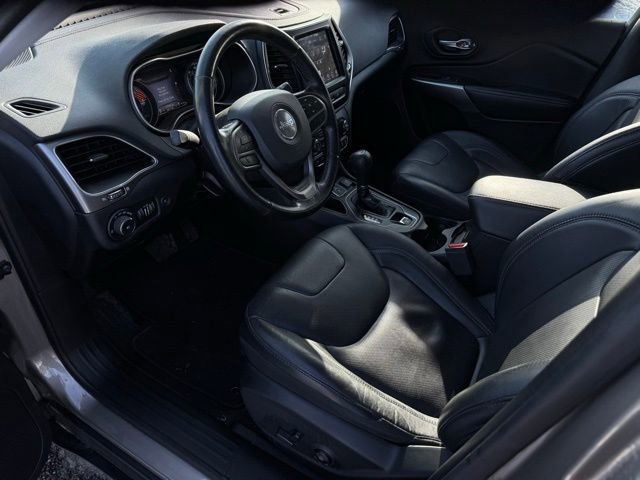 Used 2021 Jeep Cherokee Latitude Lux w/ Comfort/Convenience Group image 19