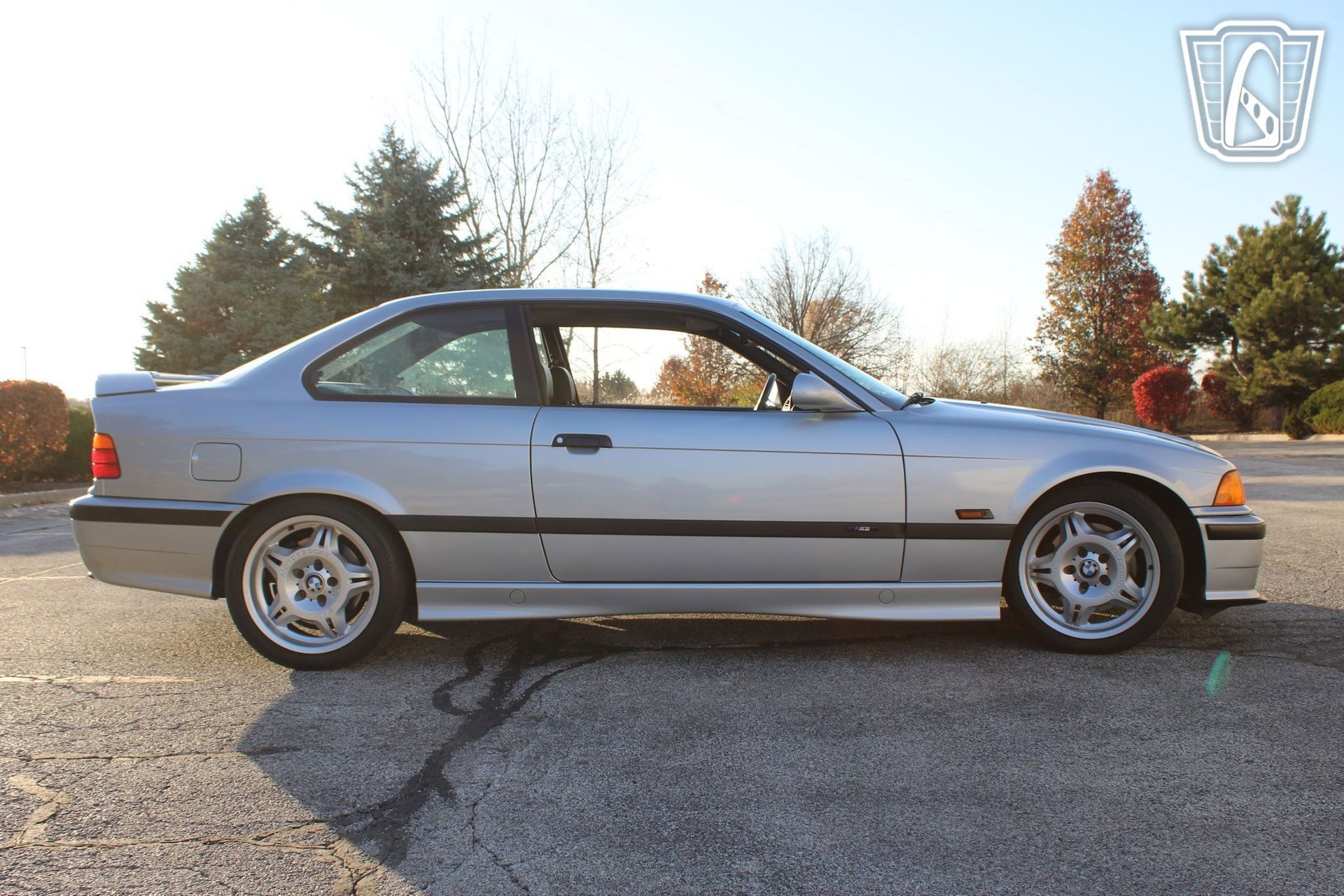 Used 1995 BMW M3 Coupe image 18