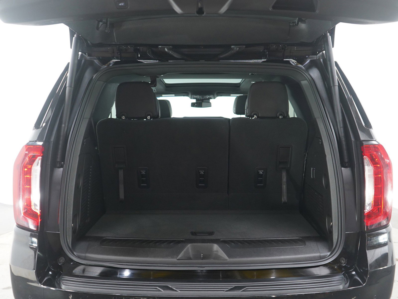 Used 2024 GMC Yukon SLT image 18