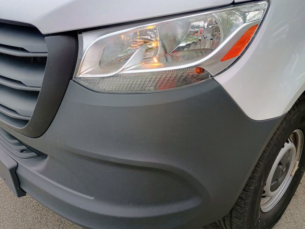 Used 2024 Mercedes-Benz Sprinter 2500 image 29