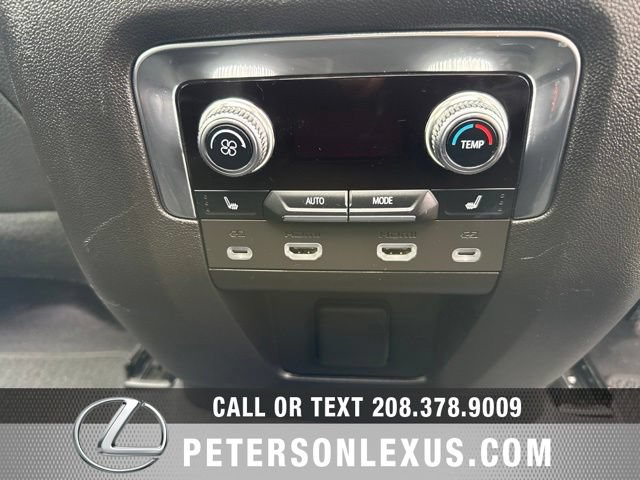 Used 2023 GMC Yukon Denali w/ Denali Reserve Package AWD/4WD image 19