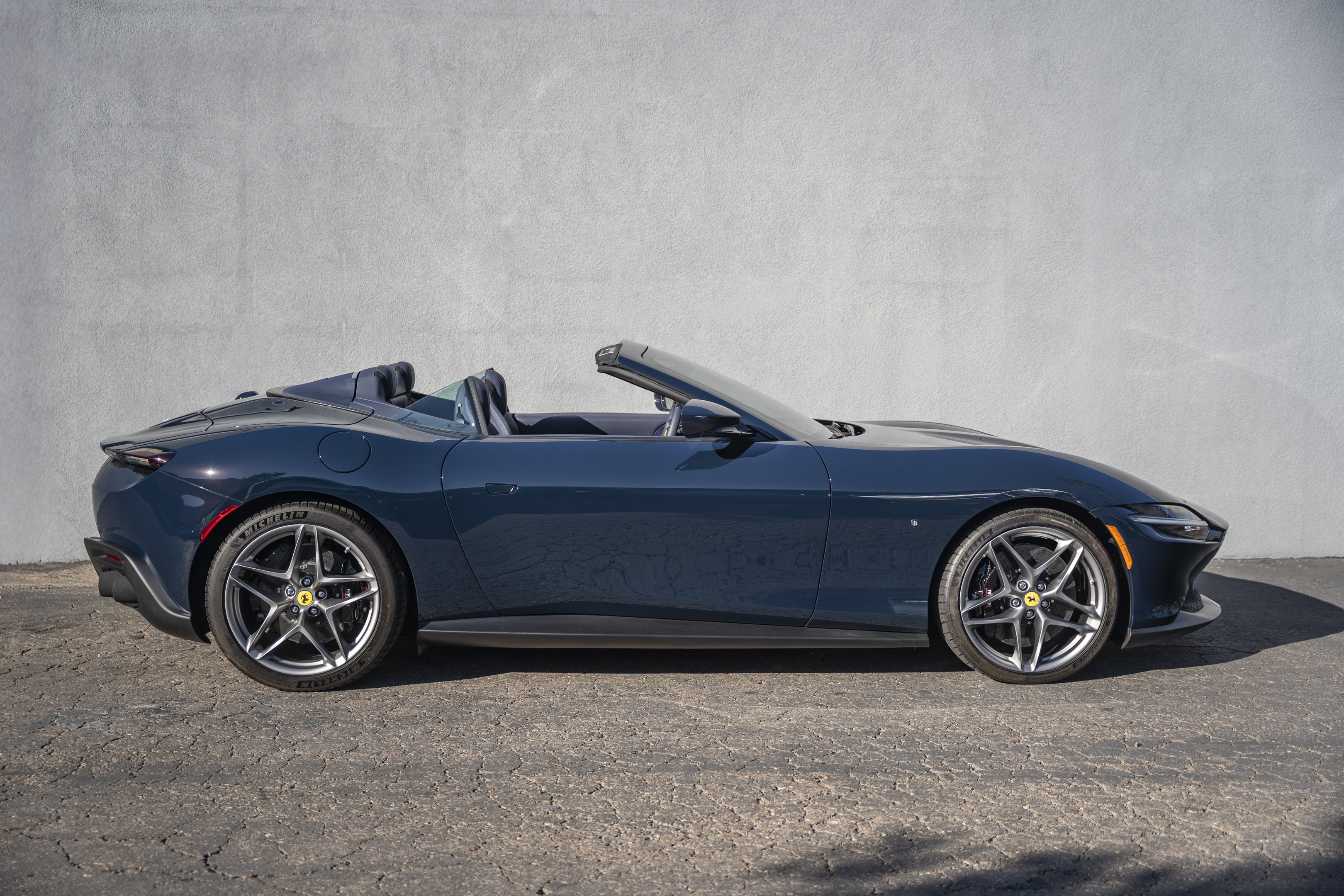 Certified 2024 Ferrari Roma Spider image 6