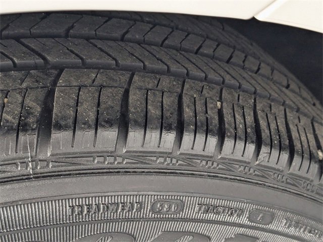 Used 2024 Chevrolet Malibu LT image 9