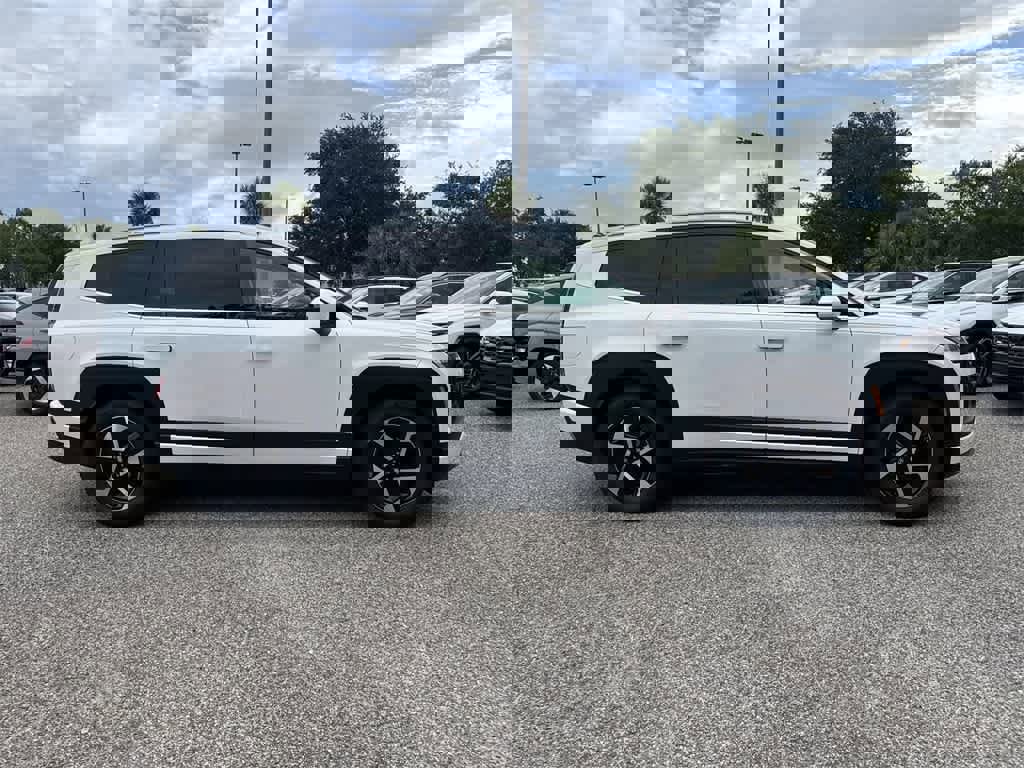 New 2026 Hyundai Ioniq 9 SE image 7