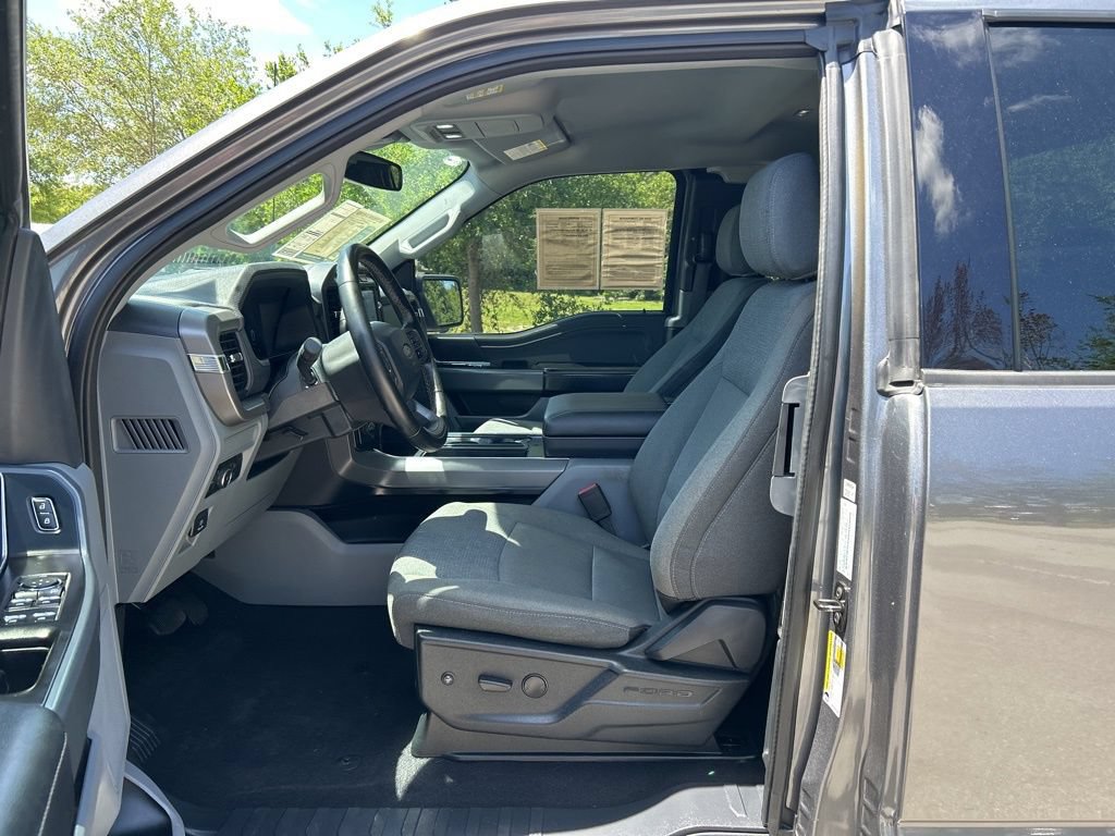 Used 2024 Ford F150 XLT w/ FX4 Off-Road Package AWD/4WD image 15