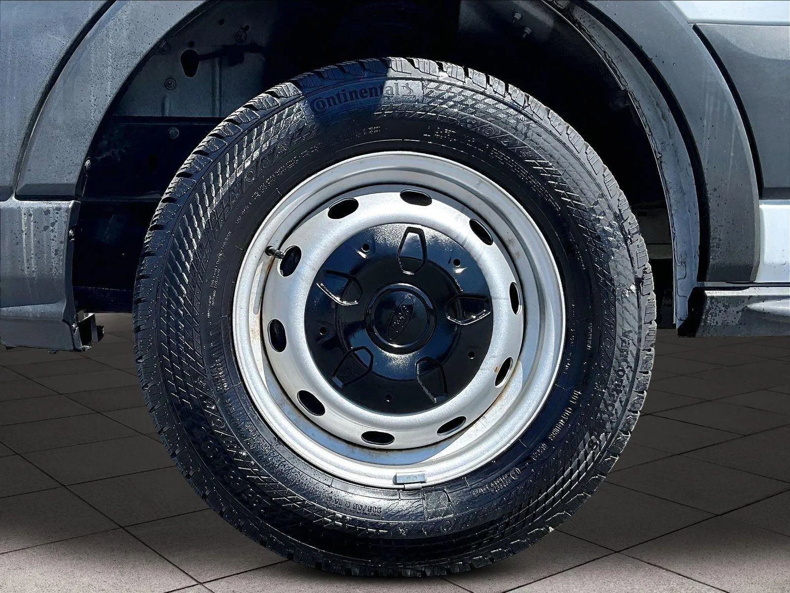 Used 2024 Ford Transit 250 Low Roof w/ Load Area Protection Package image 8