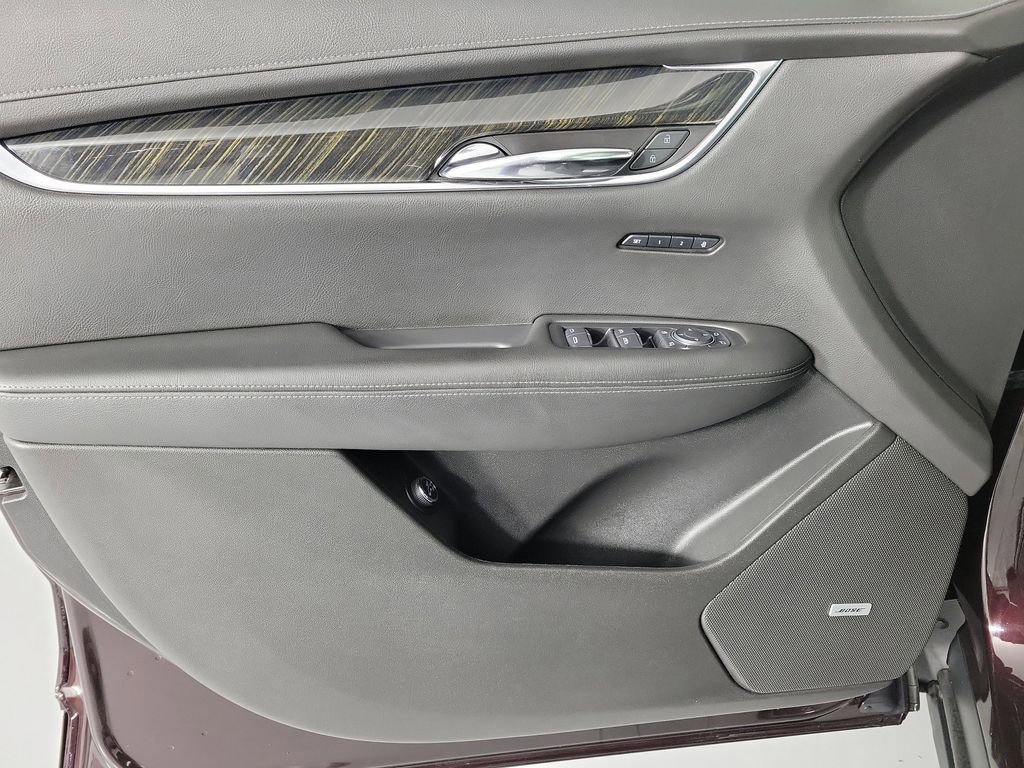 Used 2020 Cadillac XT6 Premium Luxury FWD image 20