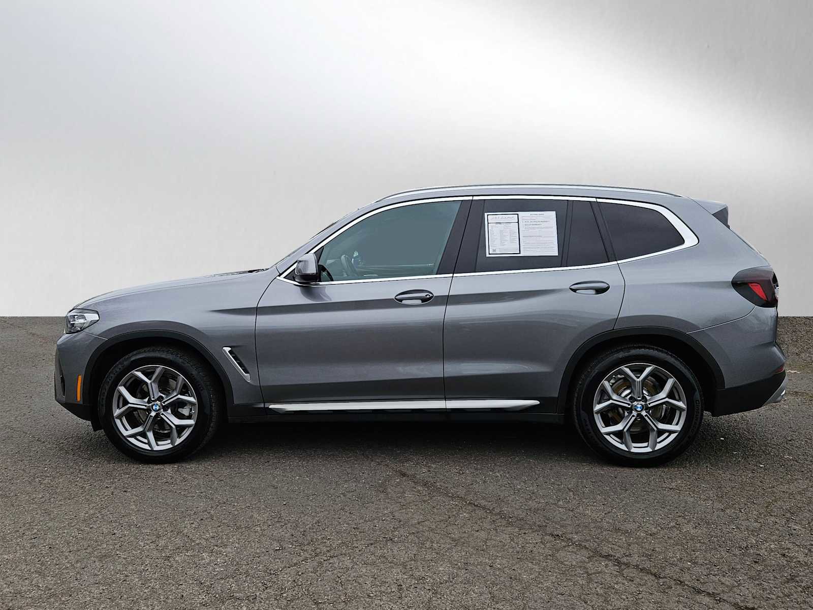 Used 2024 BMW X3 xDrive30i image 6