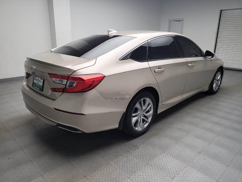 Used 2018 Honda Accord LX image 9