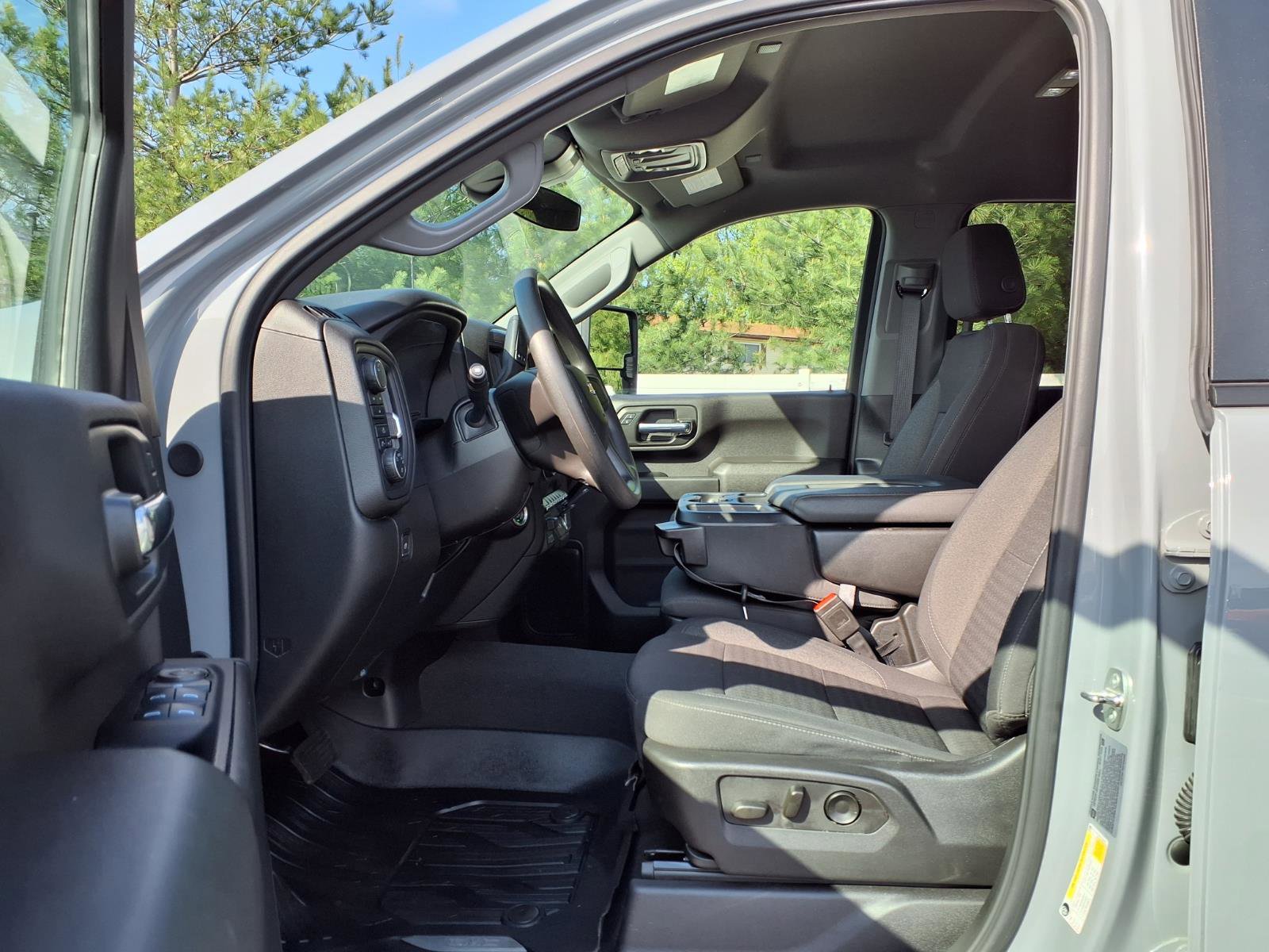 Used 2024 Chevrolet Silverado 2500 Custom w/ Custom Convenience Package image 21