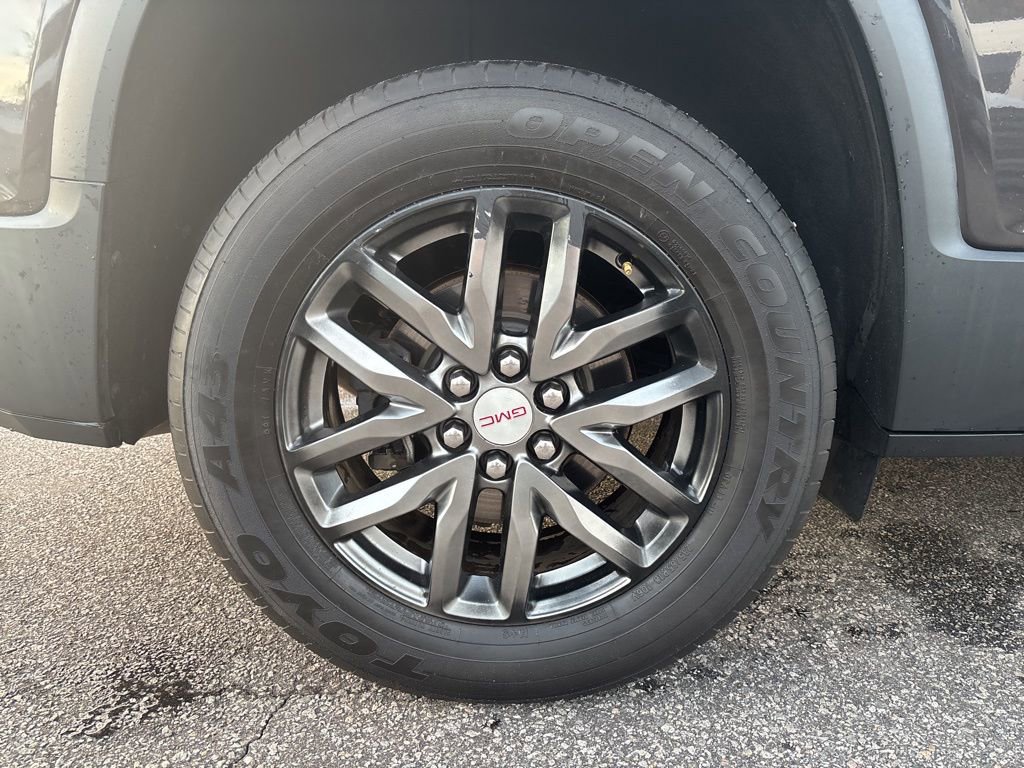 Used 2017 GMC Acadia SLT image 11