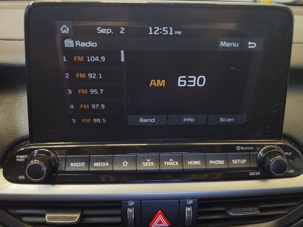 Used 2021 Kia Forte LXS FWD image 25