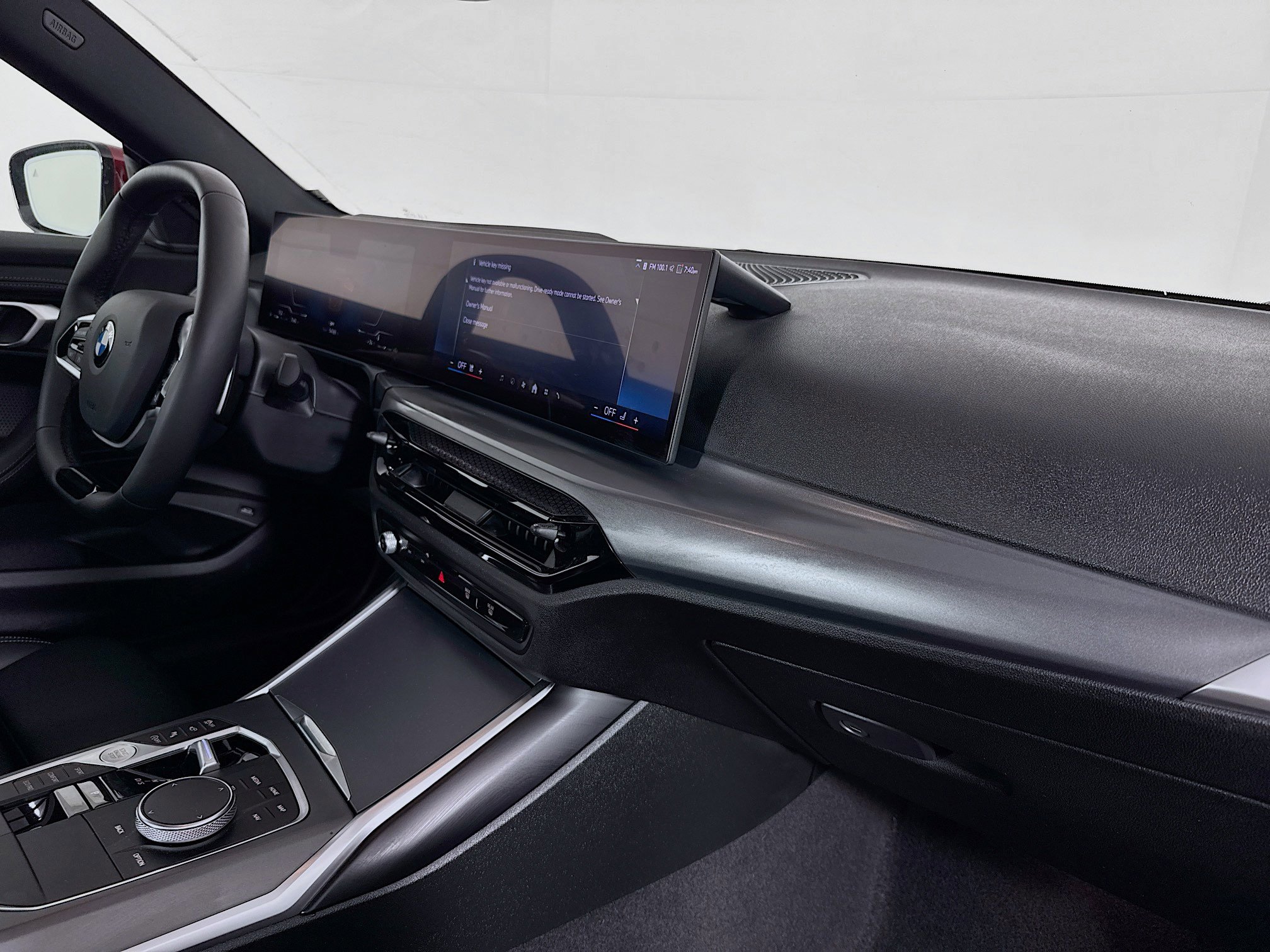 Used 2025 BMW 230i Coupe w/ Premium Package image 25