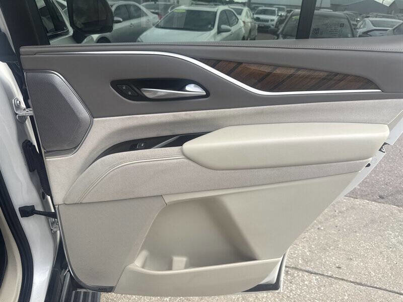 Used 2021 Cadillac Escalade Sport Platinum image 23