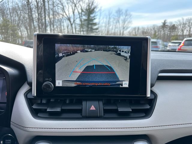 Certified 2024 Toyota RAV4 XLE image 39
