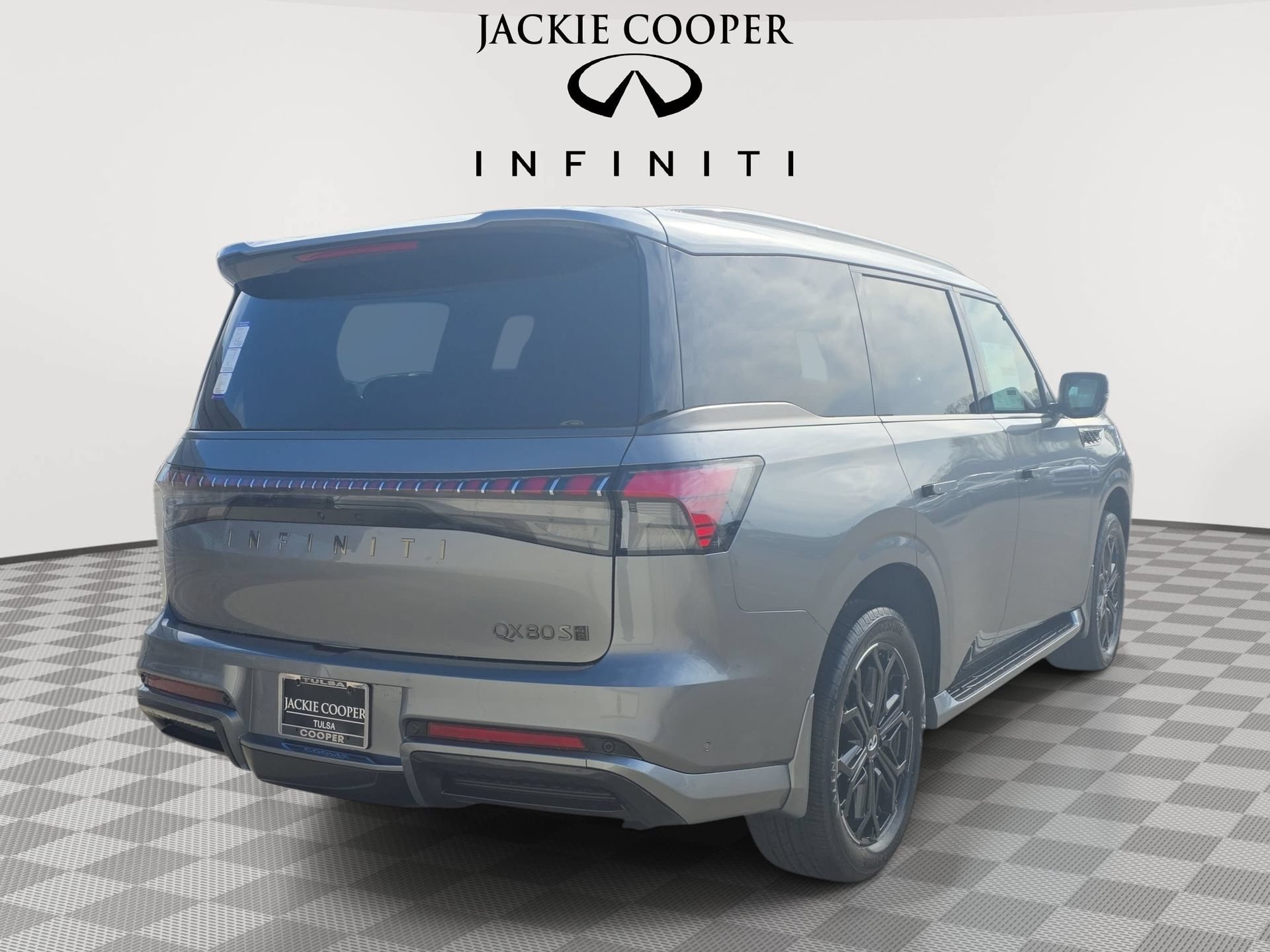 New 2026 INFINITI QX80 4WD image 5