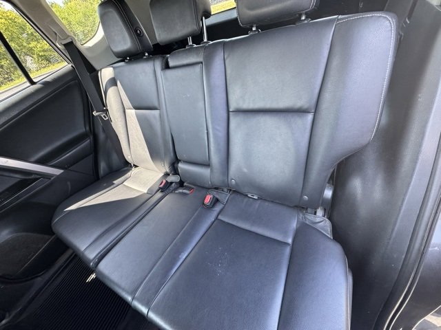 Used 2018 Toyota RAV4 Limited image 13