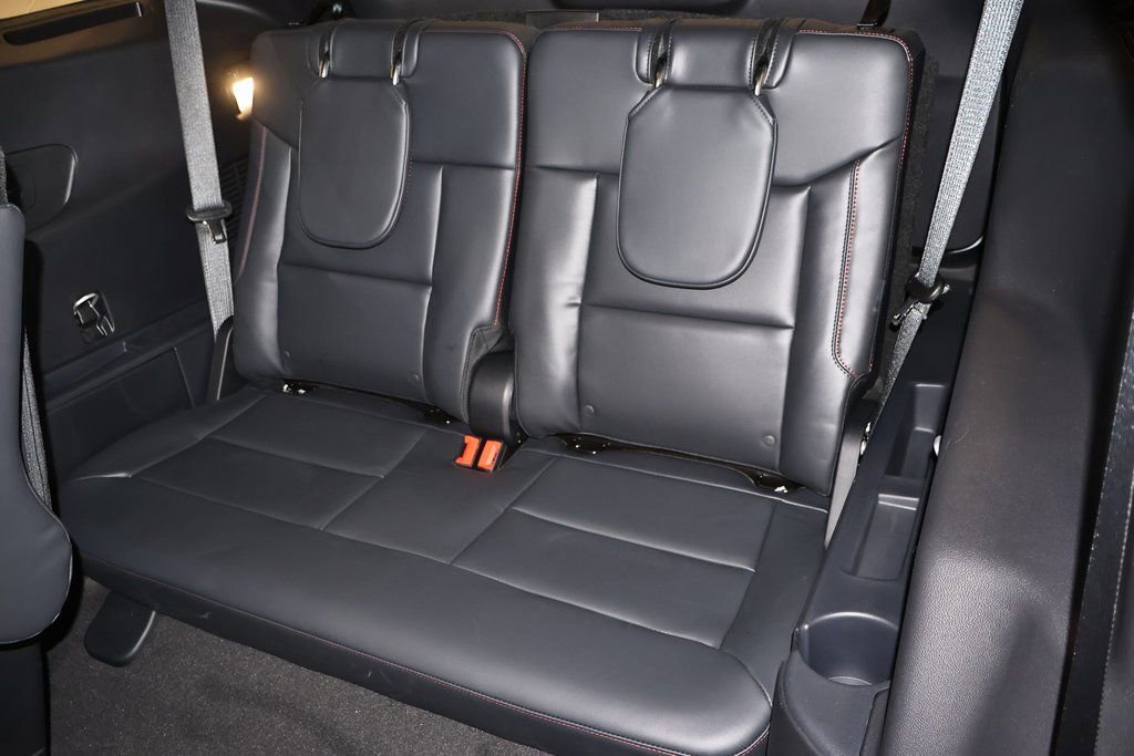 New 2026 Ford Explorer ST-Line w/ ST-Line Street Pack image 16