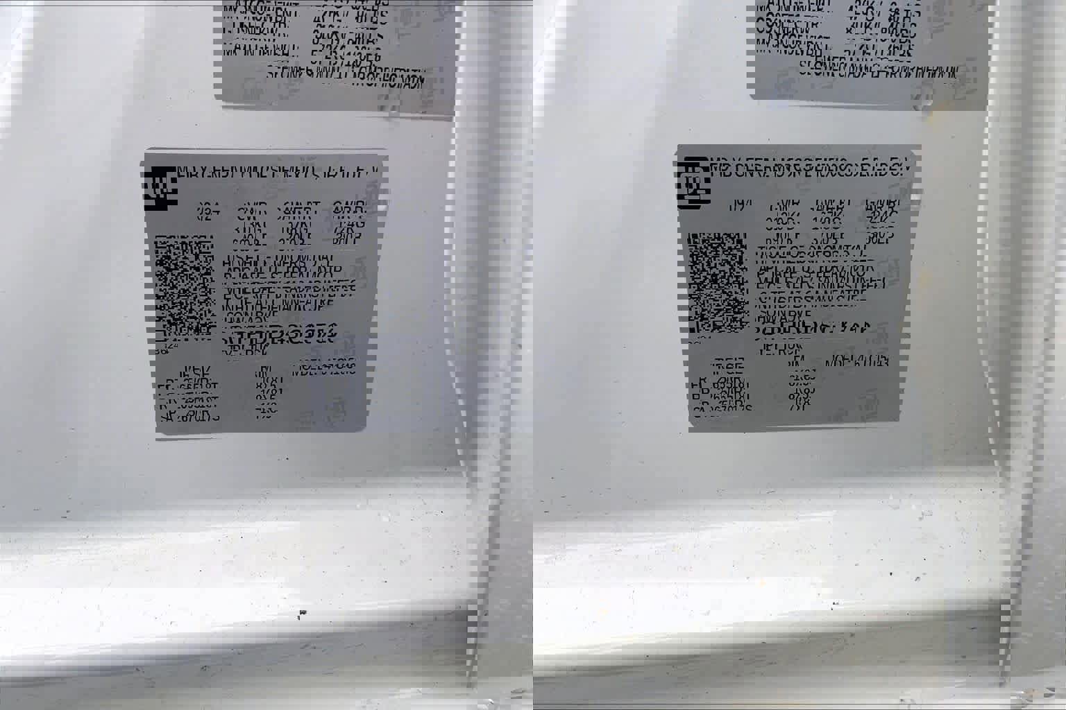 Used 2025 GMC Sierra 1500 SLT image 30