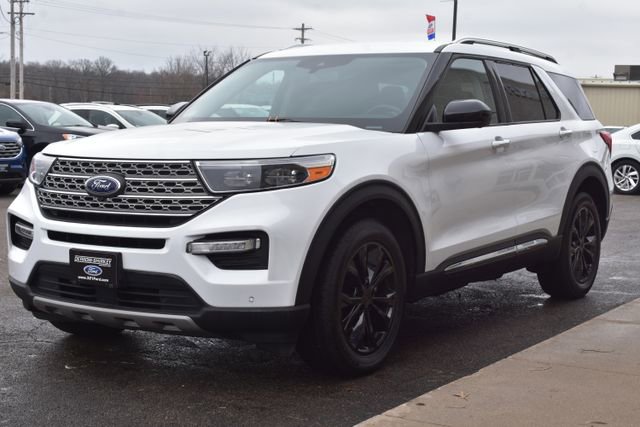 Used 2023 Ford Explorer Limited image 12