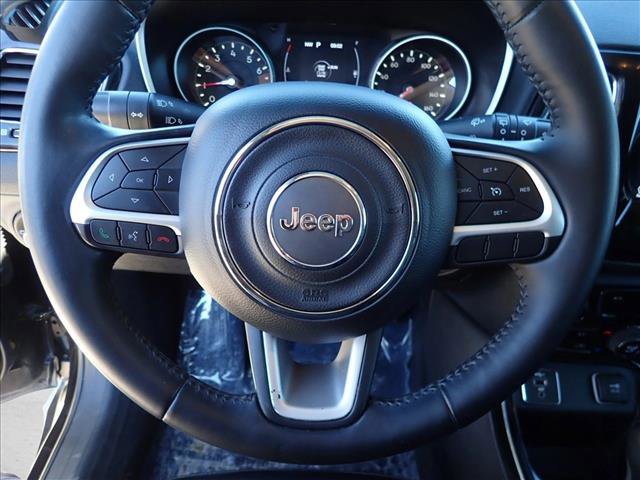 Used 2020 Jeep Compass Latitude FWD image 12