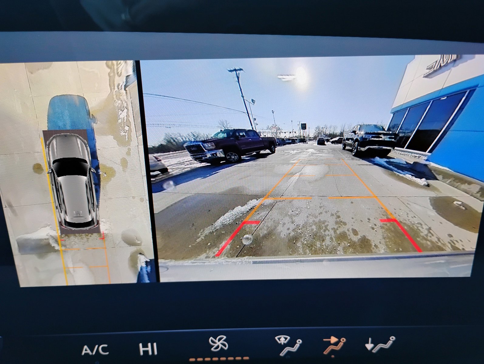 Used 2025 Buick Envision Sport Touring image 6