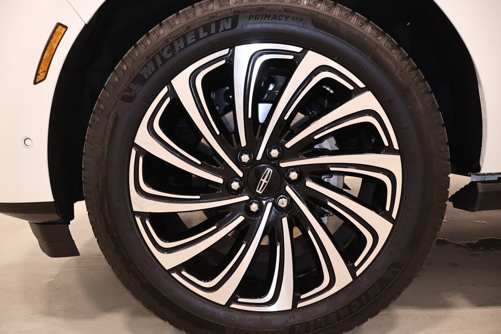 Used 2025 Lincoln Navigator Black Label image 51