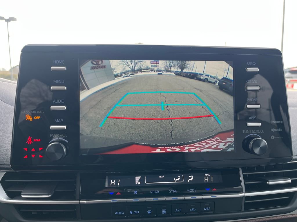 Certified 2024 Toyota Sienna LE image 21