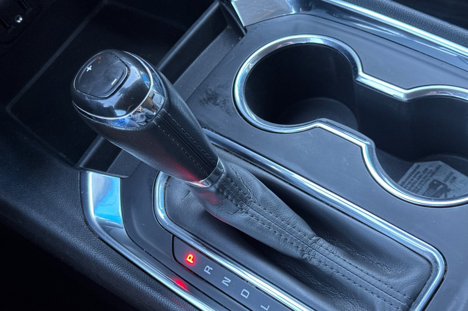 Used 2020 Chevrolet Traverse LT w/ LPO, Blackout Package image 36